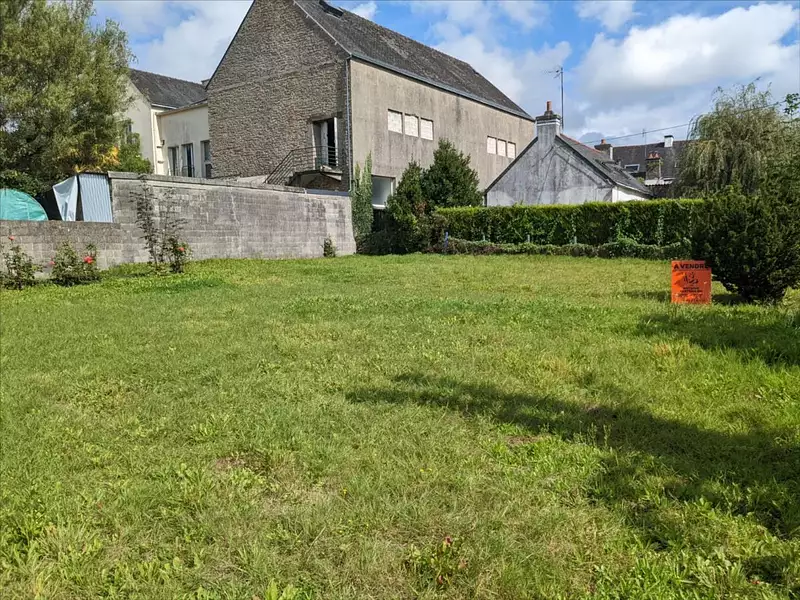 Terrain, 682 m²