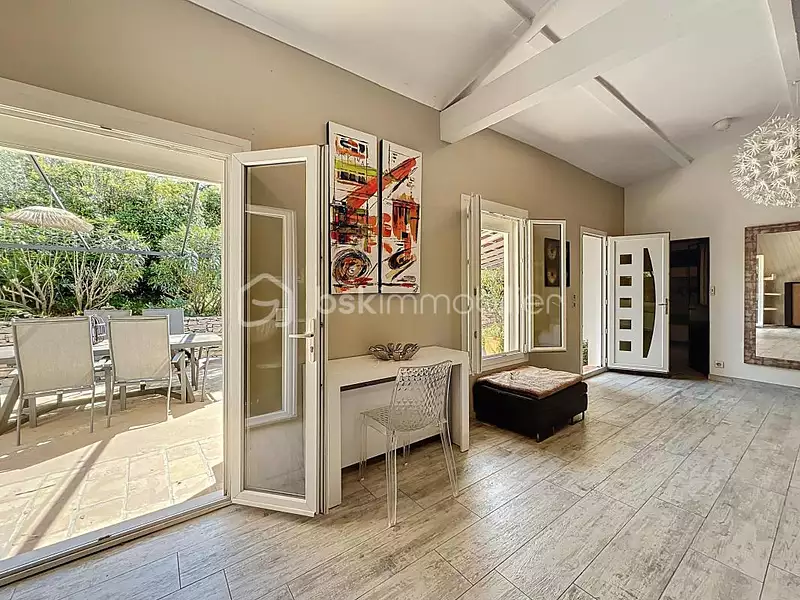 Maison, 203 m²