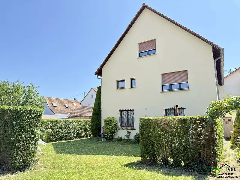 Maison, 280 m²