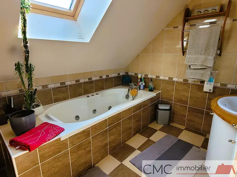 Maison, 144 m²
