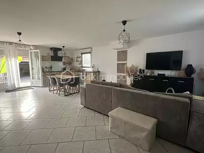 Maison, 106 m²