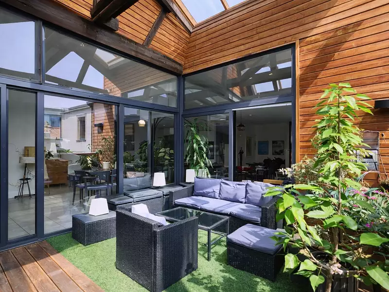 Maison, 225 m²