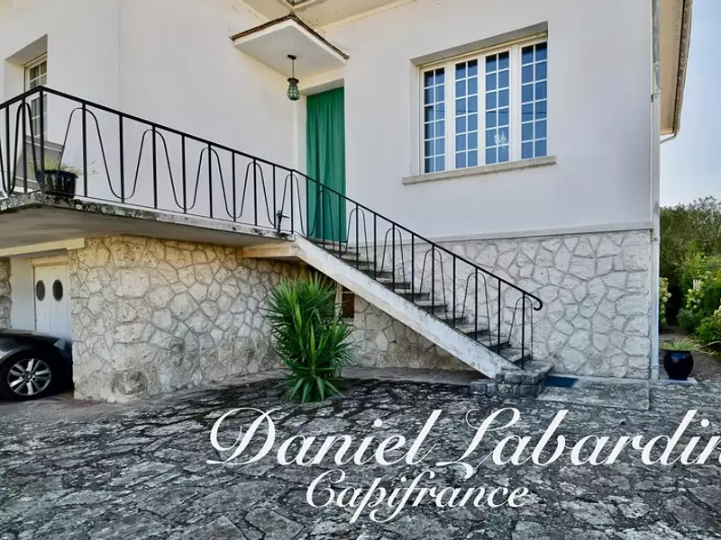 Maison, 190 m²