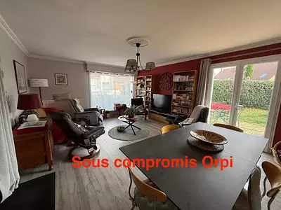 Maison, 104 m²