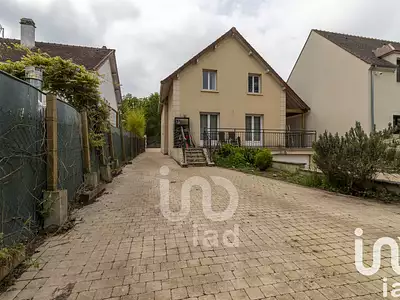 Maison, 156 m²