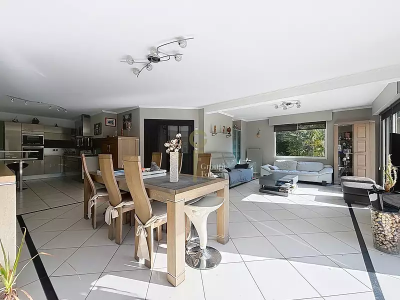 Maison, 150 m²