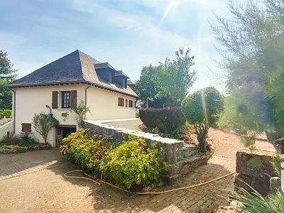 Maison, 166 m²