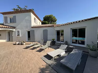 Maison, 159,7 m²