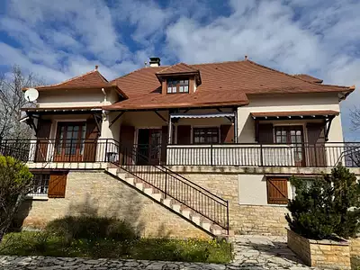Maison, 175 m²
