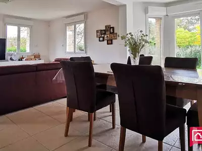 Maison, 141 m²