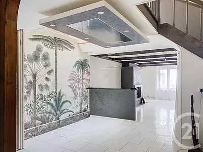 Maison, 250 m²