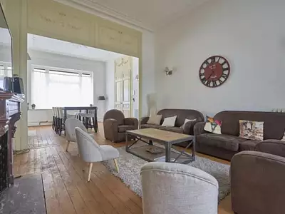 Maison, 210 m²