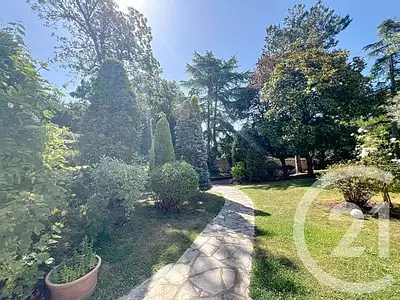 Maison, 350 m²