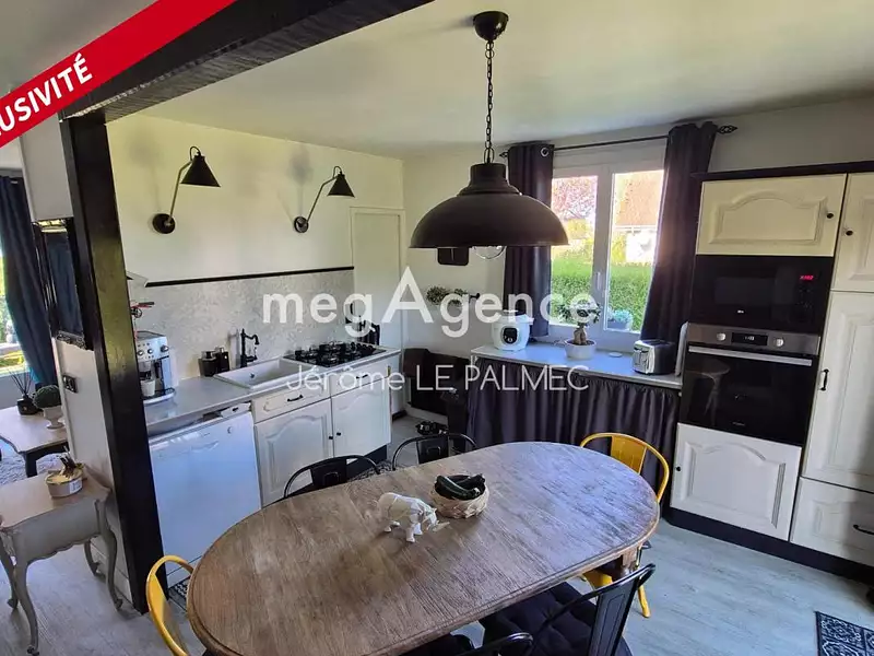 Maison, 115 m²
