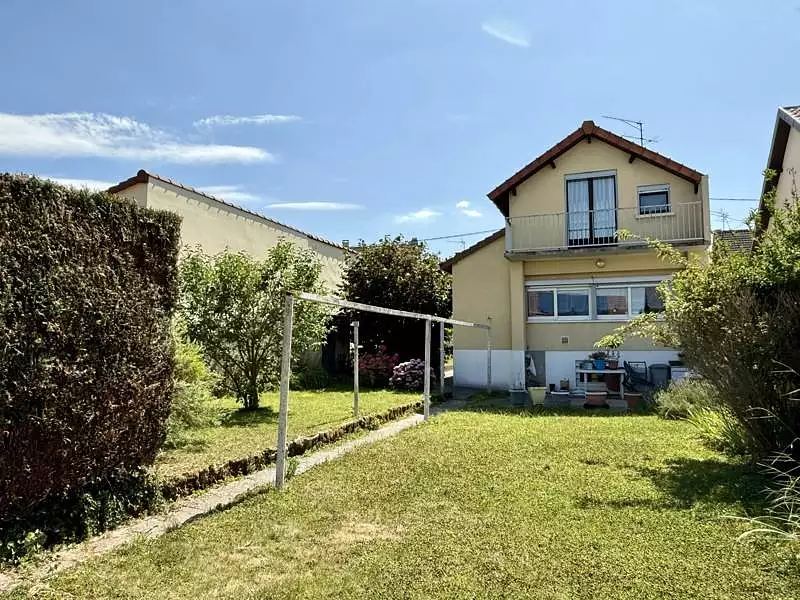Maison, 73 m²