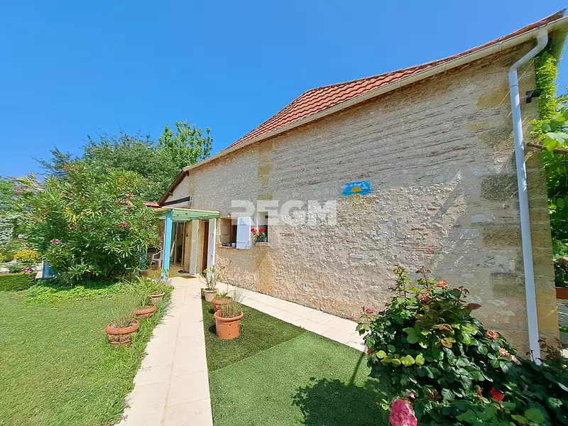 Maison, 264 m²