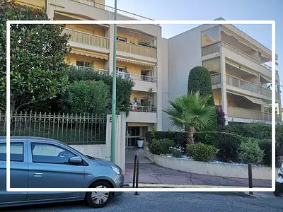 Parking, 13 m²
