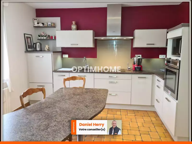 Maison, 180 m²