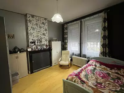 Maison, 254 m²