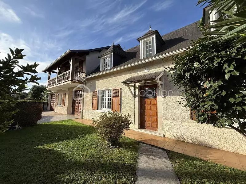 Maison, 156 m²
