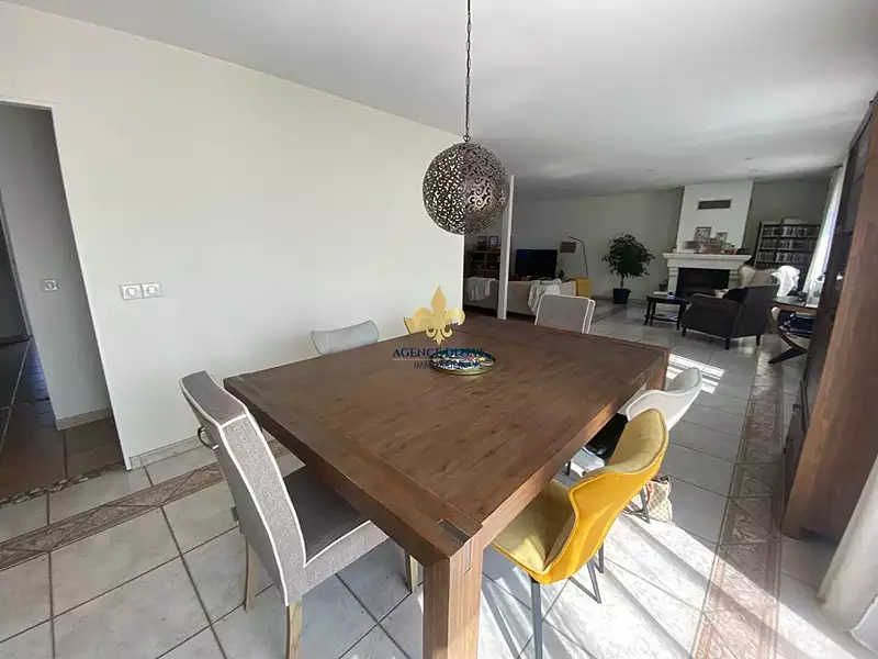 Maison, 150 m²