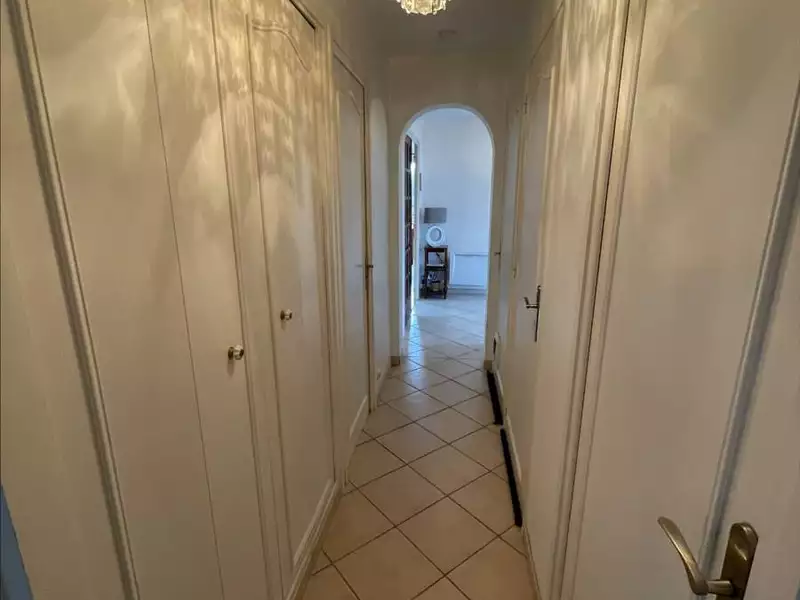 Maison, 194 m²