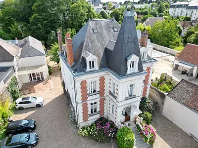 Maison, 1 000 m²