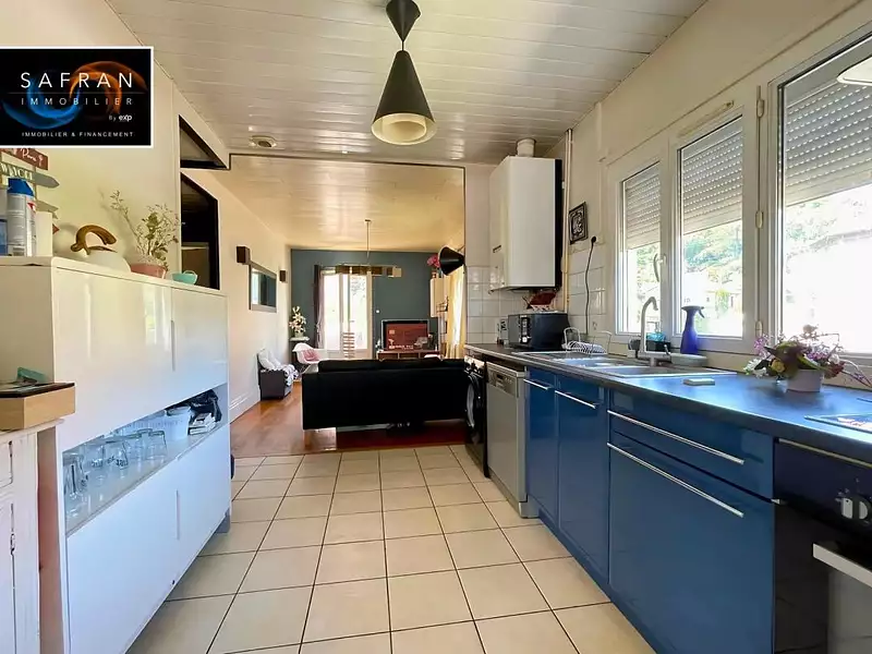 Immeuble, 70 m²