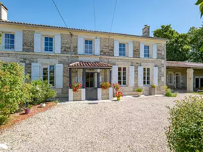 Maison, 168 m²