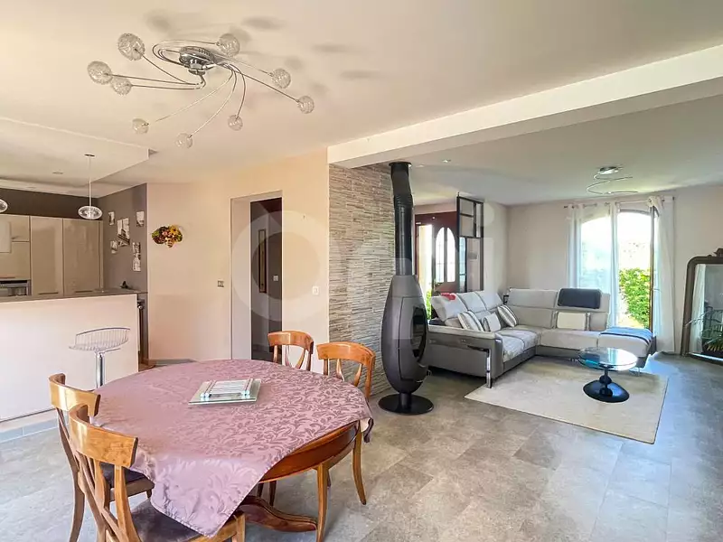 Maison, 150 m²