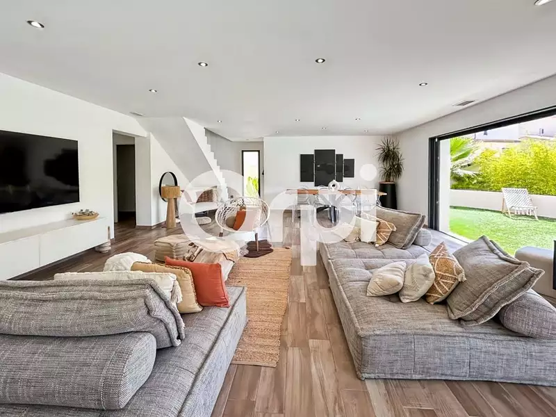 Maison, 130 m²