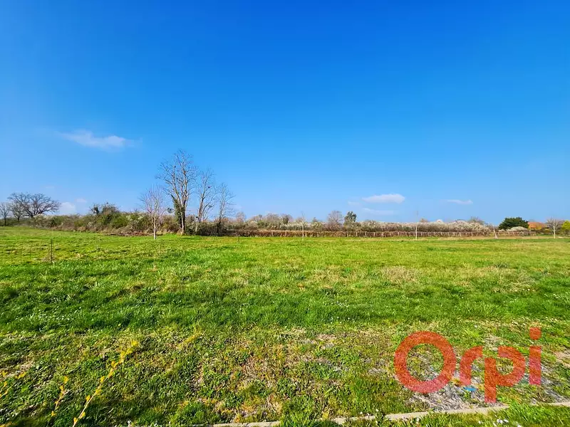 Terrain, 753 m²
