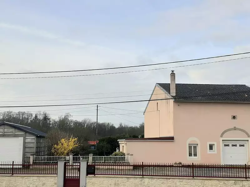 Maison, 174 m²