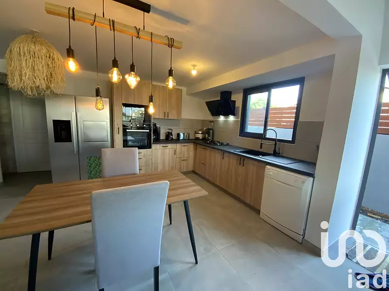 Maison, 132 m²