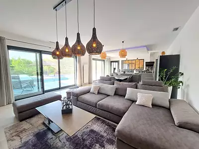 Maison, 206 m²