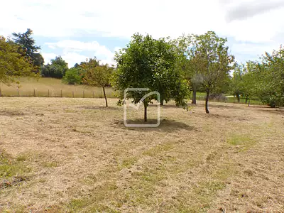 Terrain, 467 m²