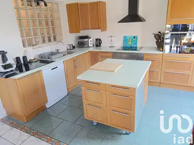 Maison, 143 m²