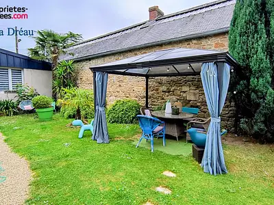 Maison, 250 m²