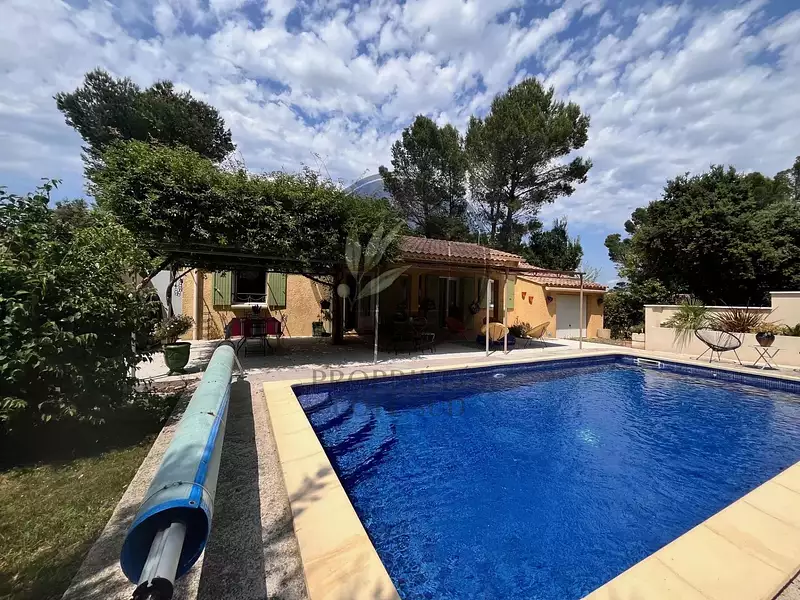 Maison, 102 m²