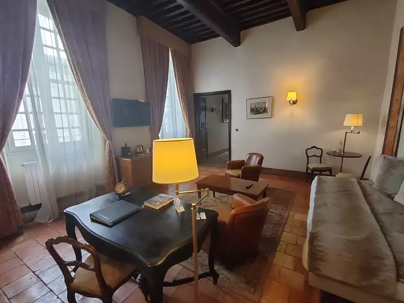 Maison, 746 m²
