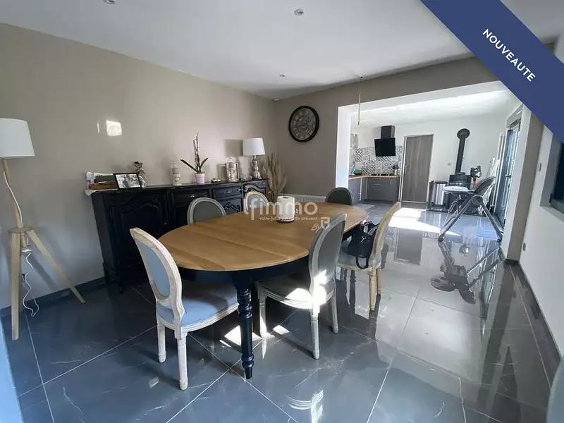 Maison, 152 m²
