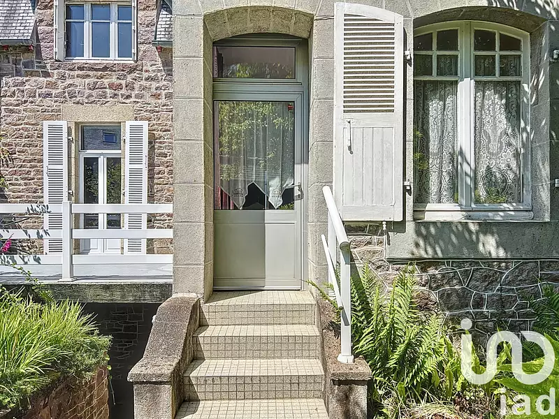 Maison, 163 m²