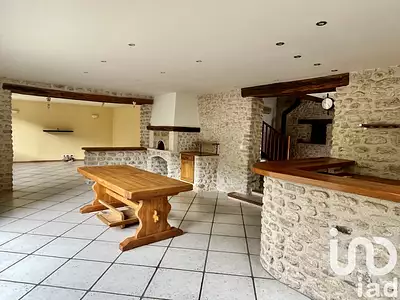 Maison, 215 m²