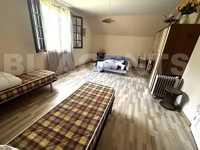 Maison, 233 m²