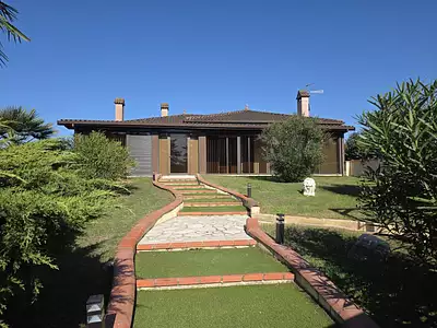 Maison, 240 m²