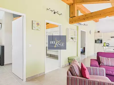 Maison, 267 m²