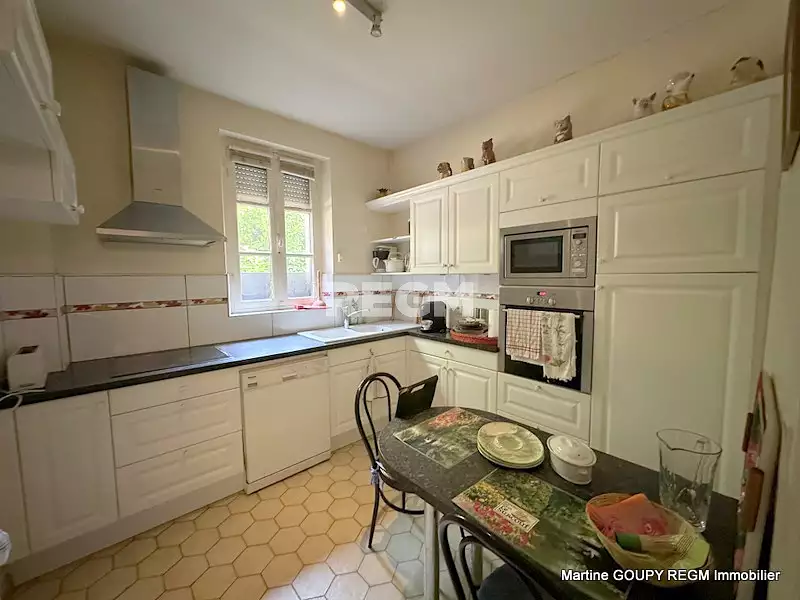 Maison, 160 m²