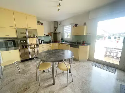 Maison, 188 m²