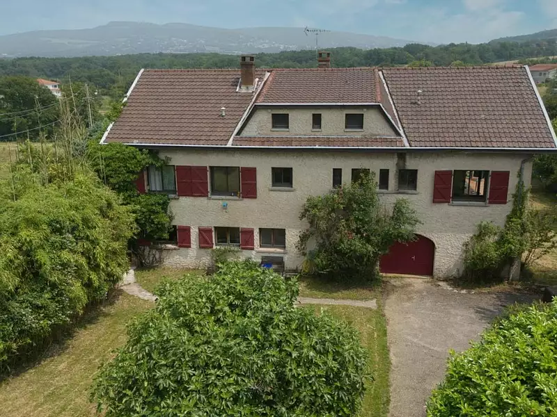 Maison, 203 m²