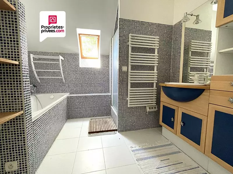 Maison, 164 m²